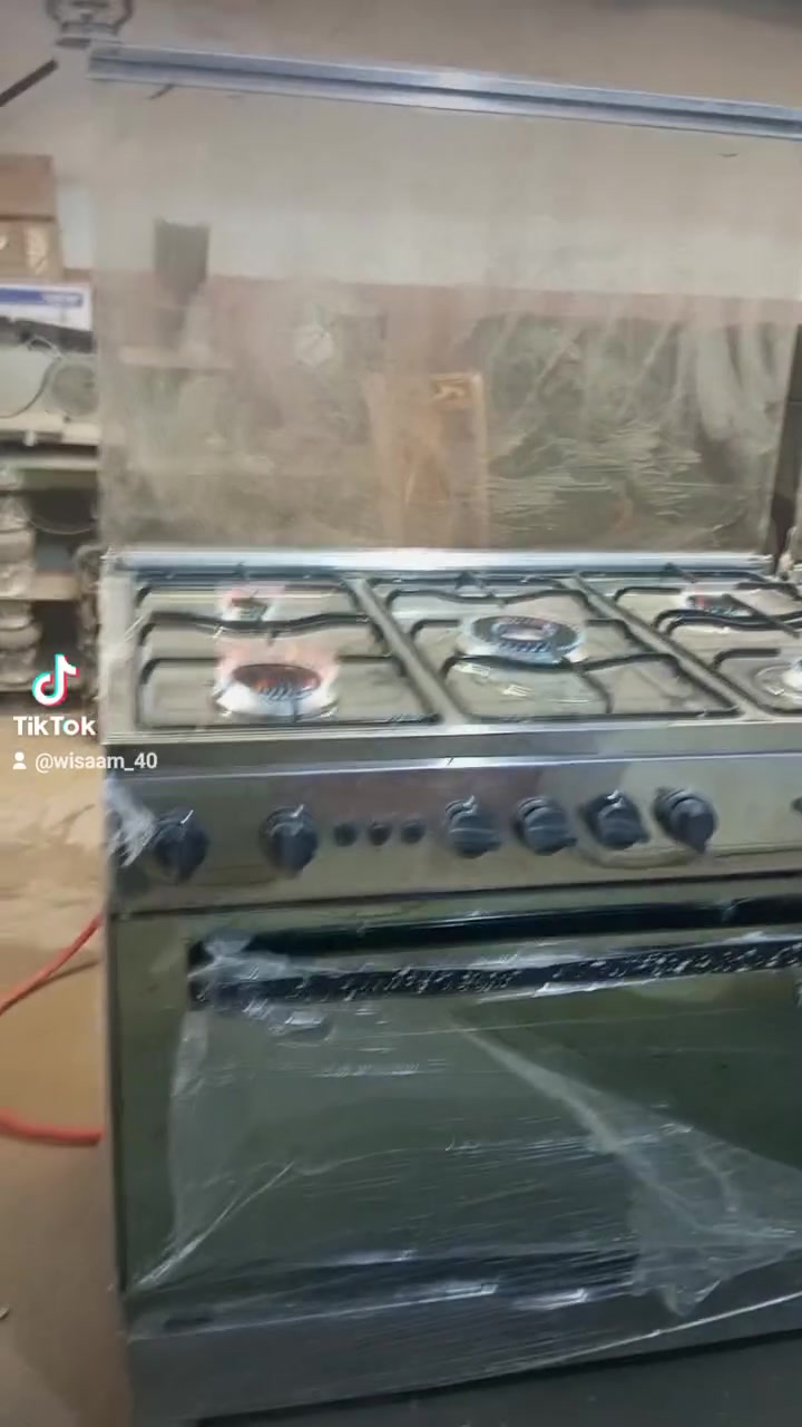 طباخ فريش مصر
خمس مشاعل + فرن شغال
باله نضافه 100%100 
السعر 200 الف
مجمع وسام الشريفي  
الشوملي شارع المحكمه
***********
