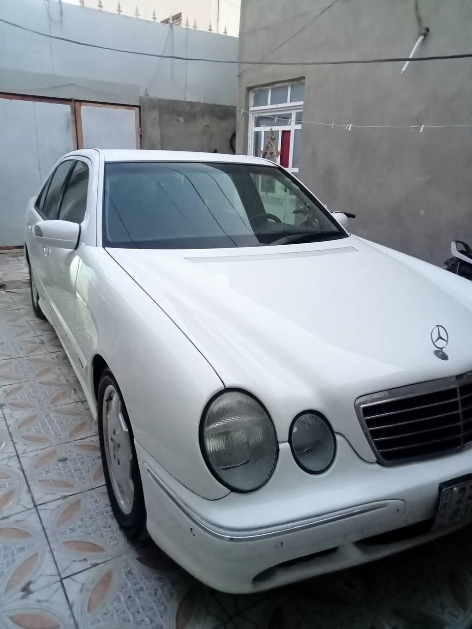 مارسدس ام عيون 210   
موديل 2001 رقم اربيل الجديد السياره كفاله بيه 3قطع صبغ بس ابيع حزام كفاله من الحادث .. مكينة حداديه مكفوله تبريد تدفئة كله شغاله كل شي بيه شغال   العنوان نجف.. السعر 135 رقم الهاتف ***********
