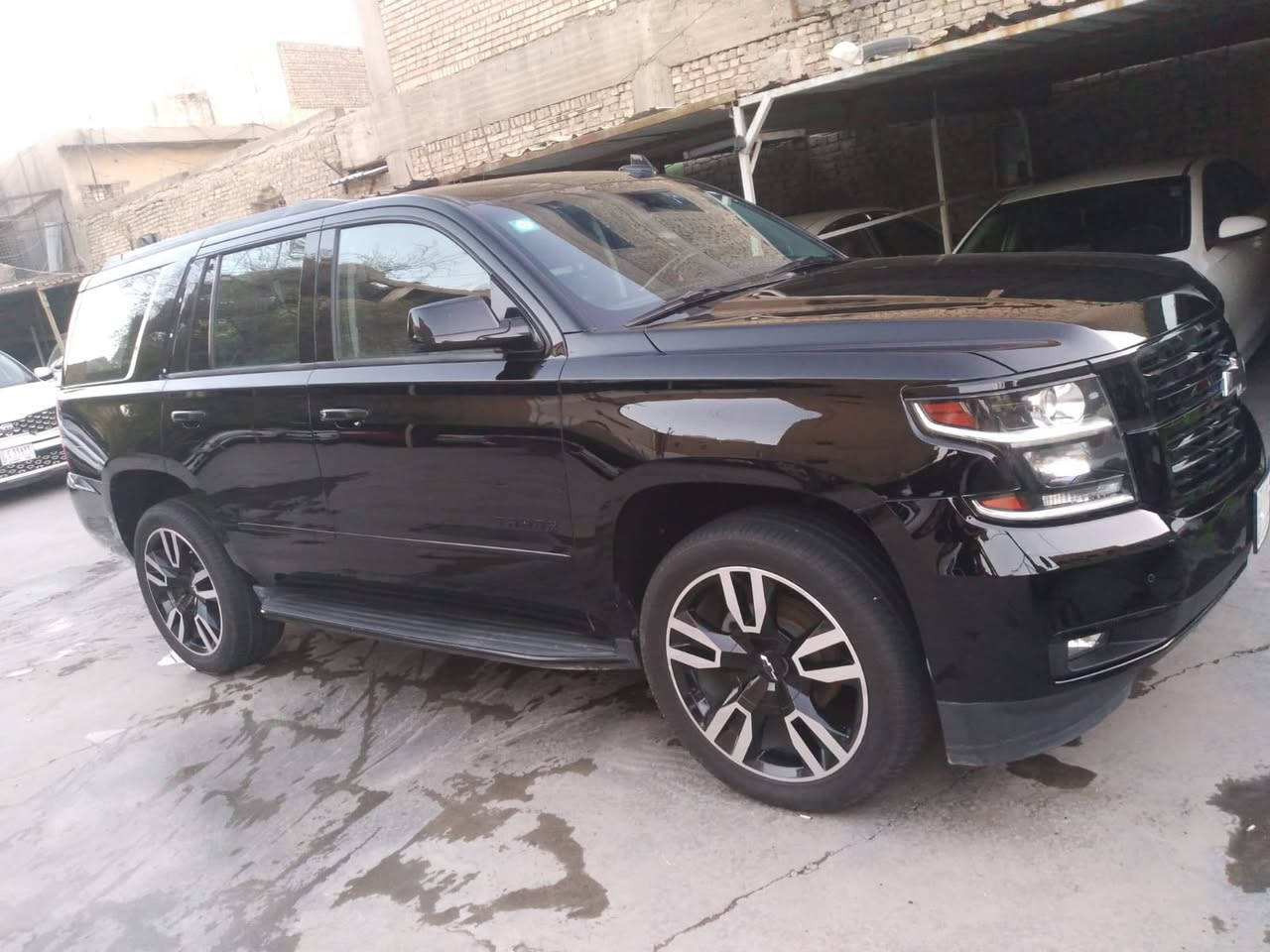 السلام عليكم تاهو 2018
وارد امريكي بدون حادث 
السياره مغلفه ppf 
محرك 6200 بلادي 
السياره رقم بغداد 
لاي استفسار 
***********
