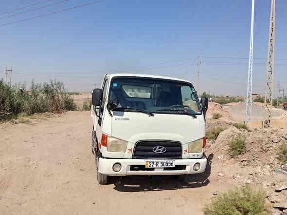 كنتر هونداي قلاب 2014 رقم ذي قار مكينة 4000. ام الهاف تخم تايرات مكفوله رقم انگليزي باسمي السنوية جديدة ل28  تحويل مباشر السعر 210 الاتصال *********** مكان السيارة ذي قار الفجر
