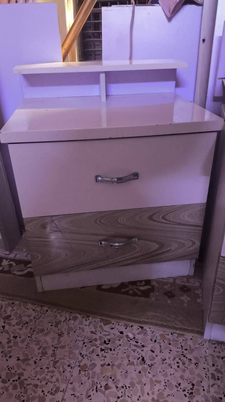 غرفه نوم للبيع سعره ٢٢٥ بي مجال الشراي يراسلني على الخاص


**إذا كنت صاحب هذا الإعلان وتريد حذفه لأي سبب، رجاءا أرسل رسالة إلى الدعم الفني**