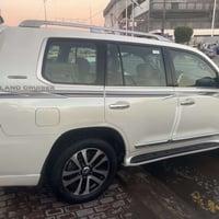 لاندكروز موديل ٢٠١١ محدثة ٢٠ داخل او خارج تحديث اصلي رقم اربيل دولي تح...