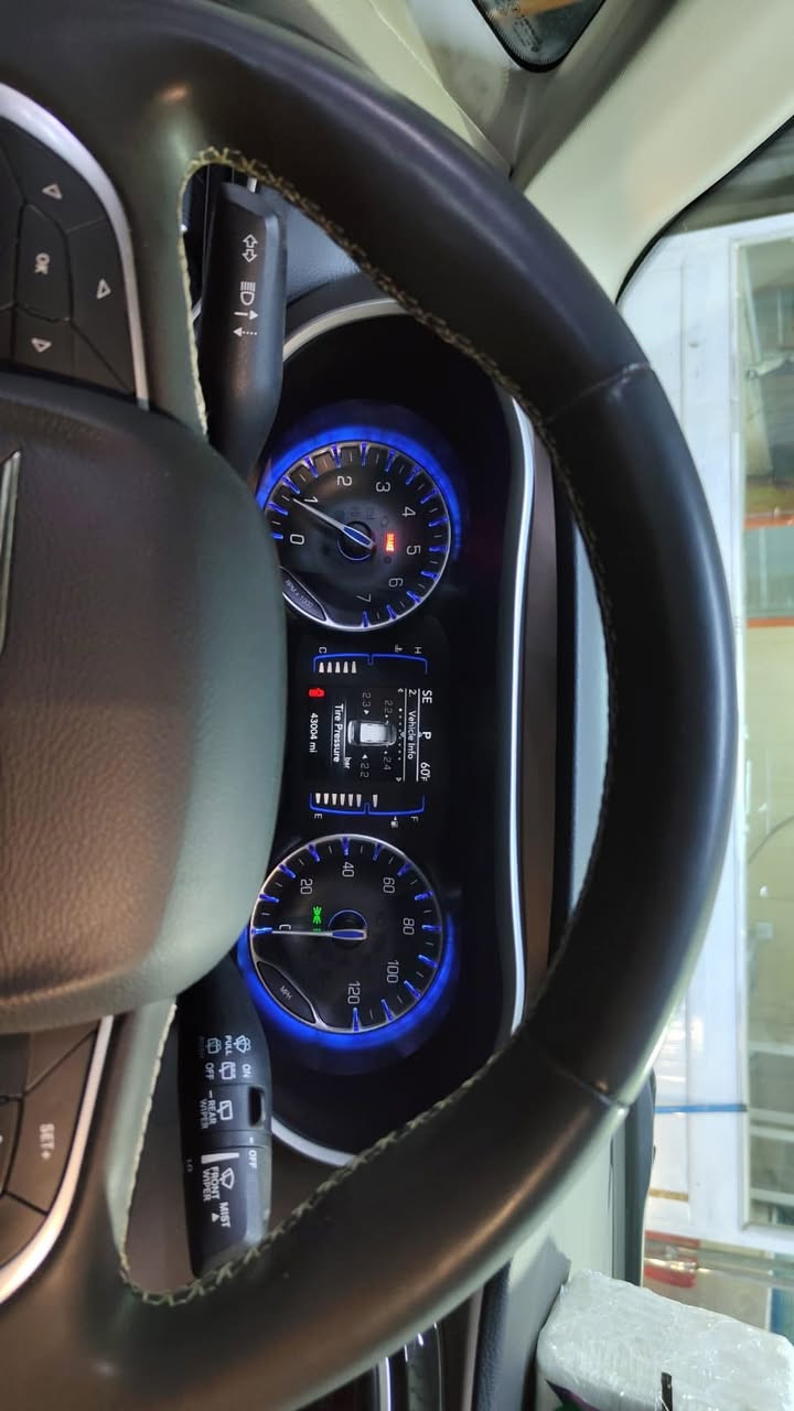 السلام عليكم فيوجر للبيع ٢٠٢٢ رقم اربيل بسمي 
محرك ٣٦٠٠ موصفات تحكم ستيرن بيبان كلهه كهرباء كشنات هيتر ستيرن هيتر سياره كلش جديده وماناقصهه كلشي والسونار مرفق ويا الصور بيجم كبس حادثهه باب خلفي وربع الجاملغ وبيهه صبغ كلير من امريكا باب السلايت والصدر سياره مابيهه اي ايرباك ولا ضوه مشتغل بلدشبول وهذا رقمي ***********
