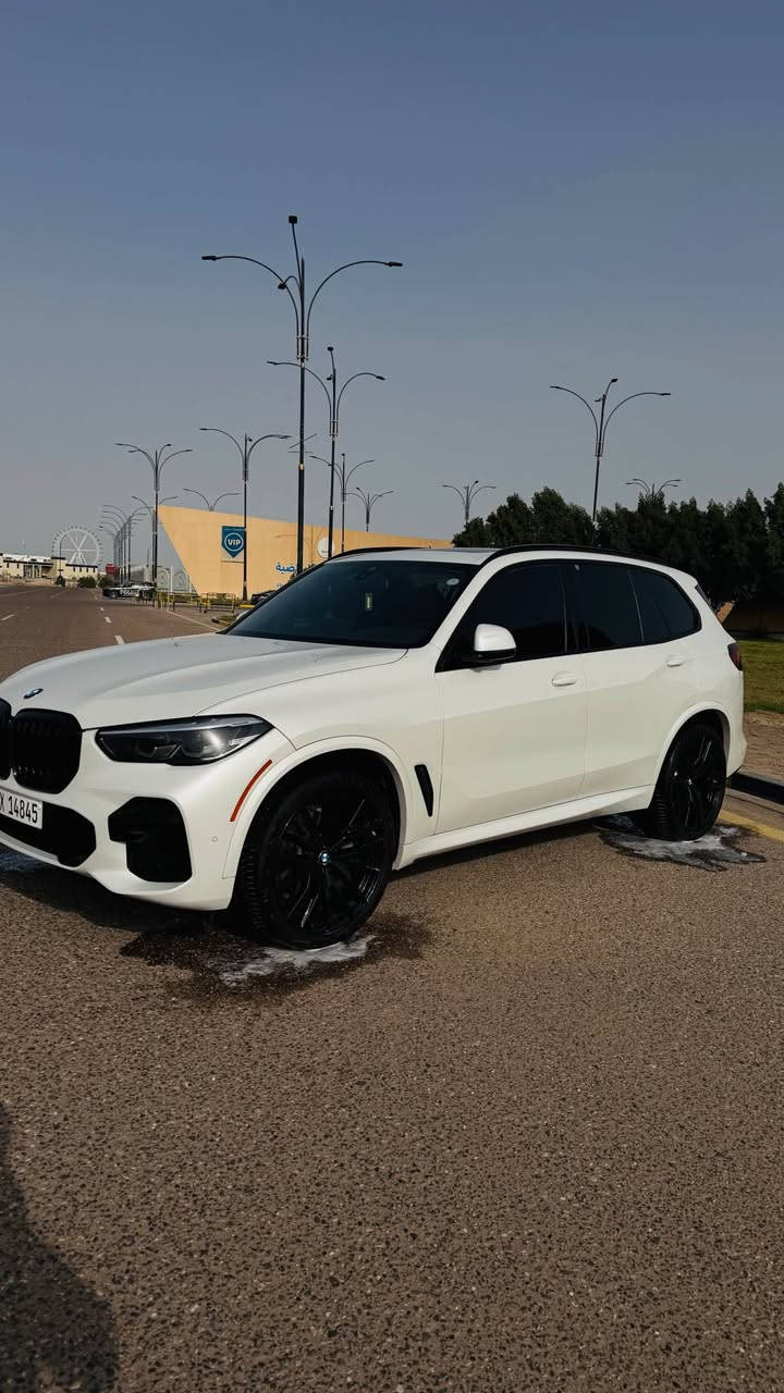 ‏BMW X5 
موديل 2023 مكينه 6 سلندر توين تيربو فول مواصفات
ابلاد m
تضليل بالسنويه 
ماشيه 48 الف كيلو متر سياره كلش جديده
حادث بسيط
صور الحادث بالمنشور
السعر / 435
الاستفسار / 📞 *********** البصرة, العراق
