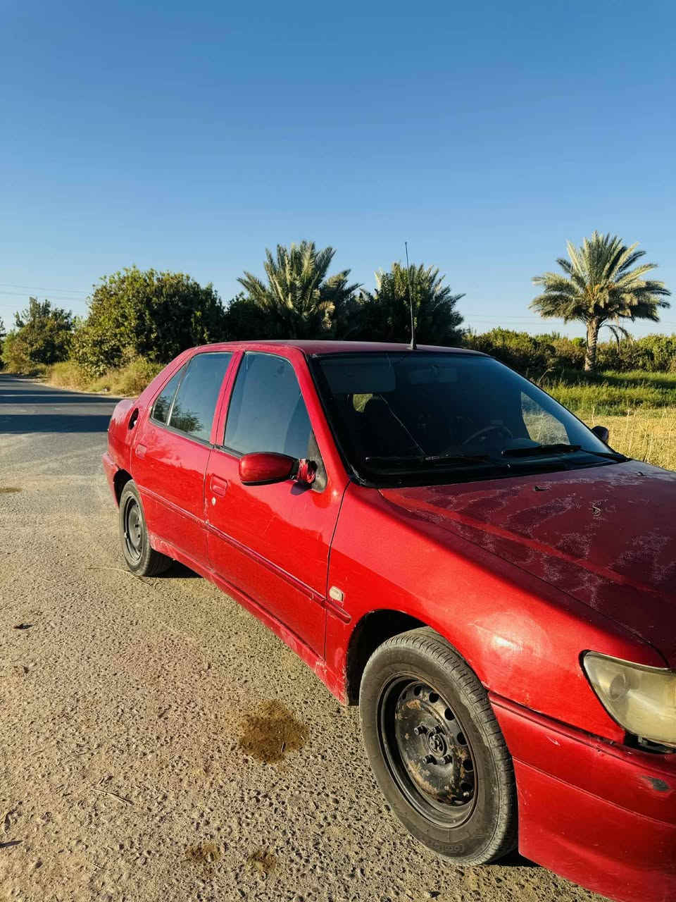 السلام عليكم
بيجو 306
شرط التحويل السنوية موخلصانه
محرك و كير وصدر و تخم تاير جديد 
تبريد ثلج ❄️ 
شوف العين يبري الذمه السعر 33 بيه مجال بسيط 
***********مكانه العلم  تكريت
