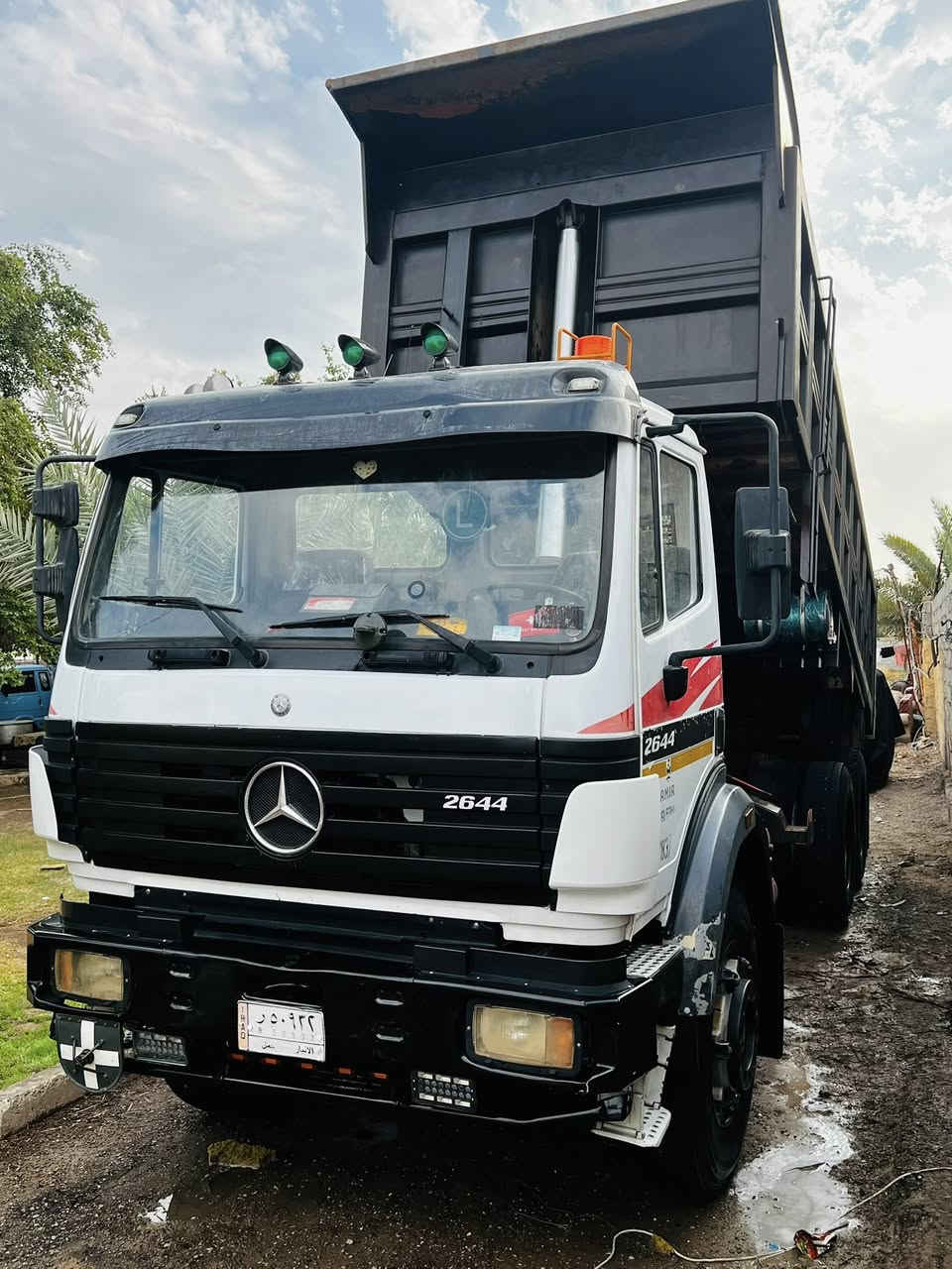 السلام عليكم كرواتي مديل95
مكينه (44)كير (180)مجموعه (جيف )

(بدي جديد )(باتري جديد )تخم تاير تخم ويل الماني 

قماره ابلادي خطاء  مشيبه بدون صبغ دوشمه جديد 

صالنصه جديده 

رقم أنبار تحويل 

السعر ***********

العنوان بغداد
