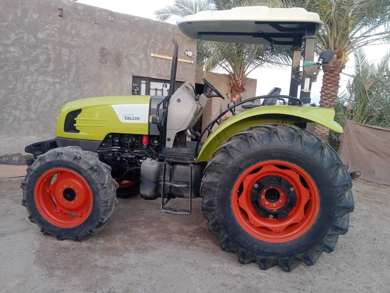 سلام عليكم كاروبه للبيع مكفوله كفاله من اي شي محرك جهاز من كلشي مكفوله كير محرك كاروبه خير من الله جديده  والعنوان نجف الاشرف مشخاب وباقي التفاصيل ع خط 🥰😍*********** اتصل وبيك خير وتدلل
