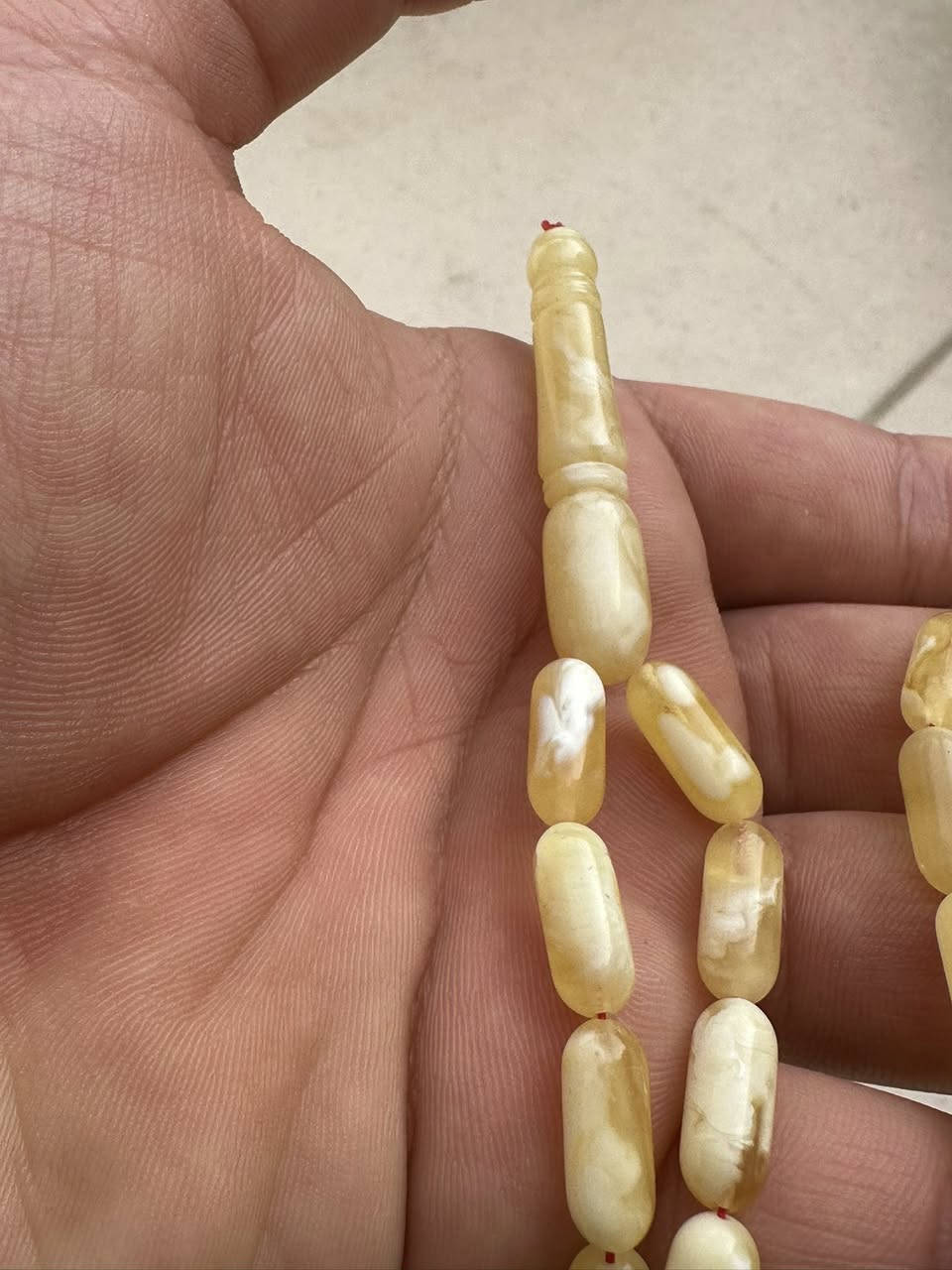 السلام عليكم 
بسم الله تبارك الرحمن 
مسباح كهرب حر طبيعي كصه صنوبري كبسولي ماطيح سيراميك بجبس بعسل شاهد قطعه وحده ملطخ للطول 
مع كركوشه خليجي 
عدد حبات 54
وزن القطعه 22,5
توصيل موجود جميع محافظات العراق


**إذا كنت صاحب هذا الإعلان وتريد حذفه لأي سبب، رجاءا أرسل رسالة إلى الدعم الفني**