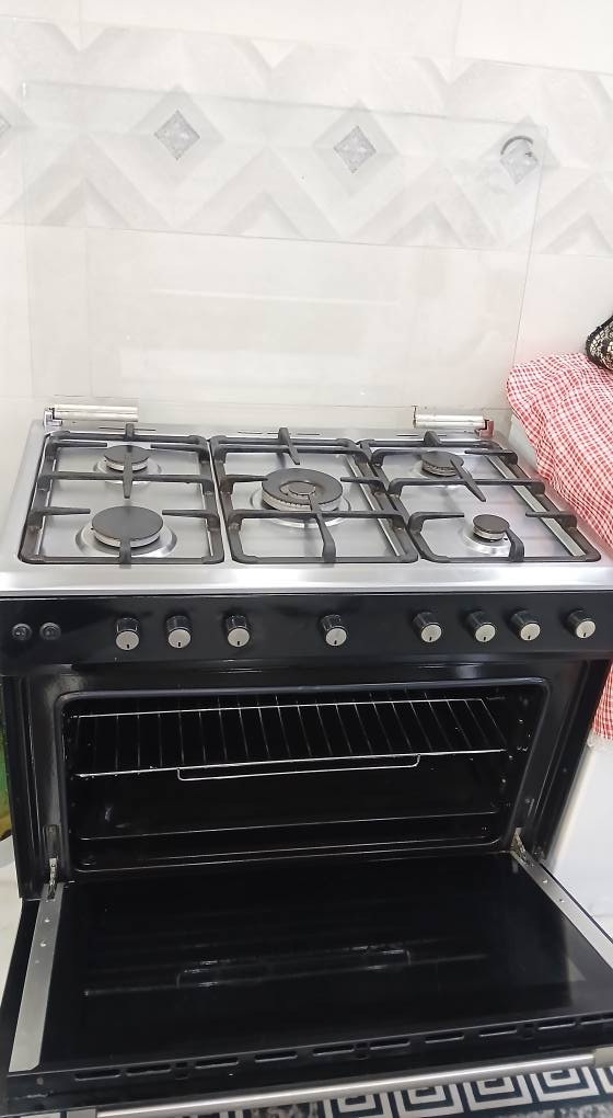 تباخ مه يلي ايتالي  زؤر باك و تازه...250هه زار
***********سليماني السليمانية, العراق
