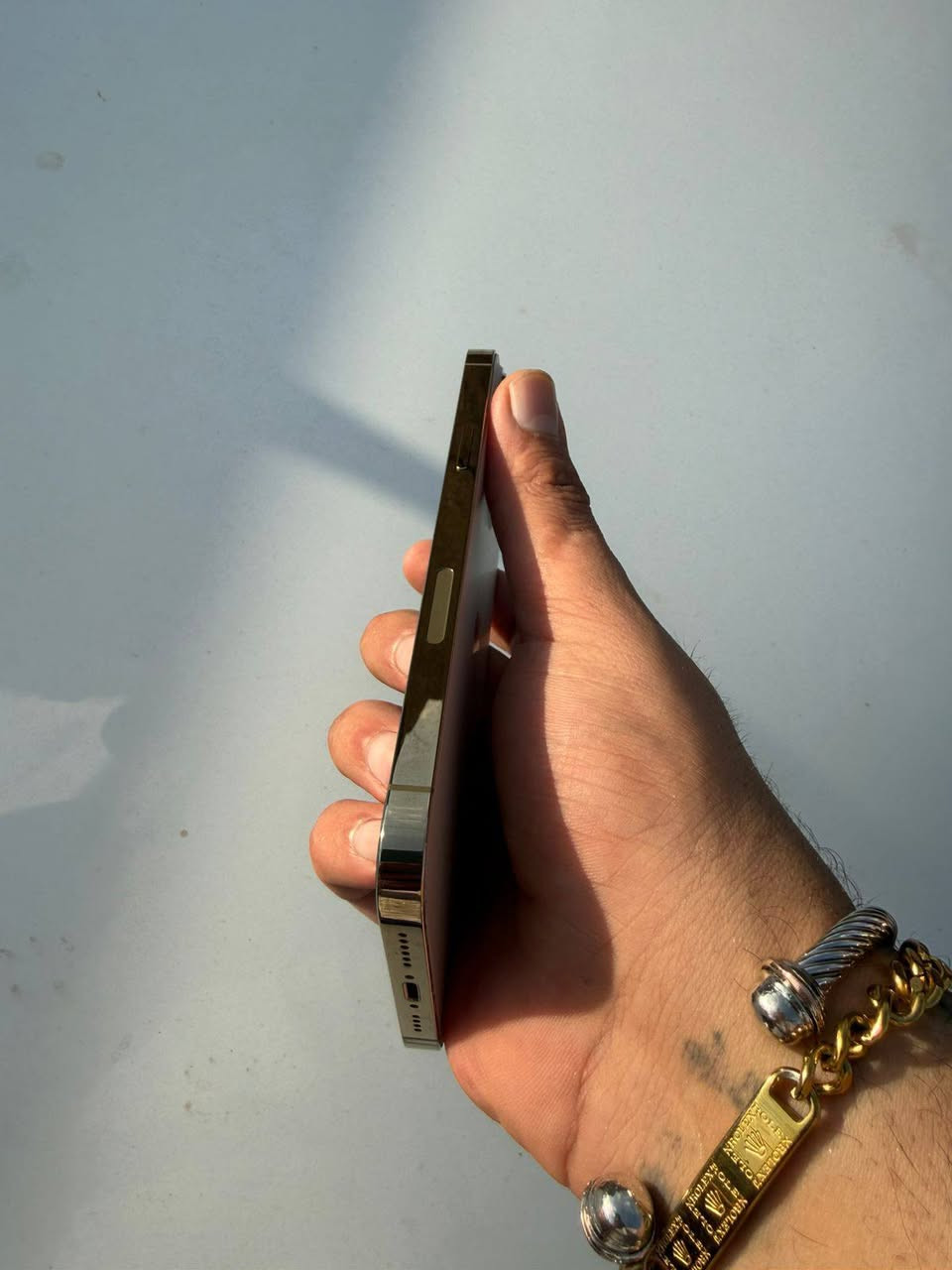 ايفون 13 برو ماكس اذكره 256 بطاريه 80 بلاديه جهاز كلش نضيف معنه الكلمه فقط ضهر امبدل وكاله اصلي يوجد توصيل لكل العراق تفحص يله سلم فلوسك تجي للبيت انطيك بي ضمان مو يوم شهر كامل عنواني بغداد البلديات السعر 625 وبي مجال الاستفسار واتساب ***********
