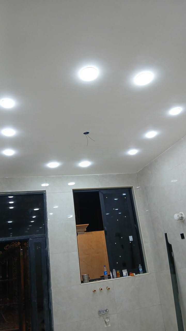 تأسيسات كهربائيّة عامه
بغداد الكرخ 
عمل منظومة كامرات 
منظومة ستلايت 
منظومة نت 
نظام العمل بوري،، سيمنز 
*********** ابو زينب الكهربائي
