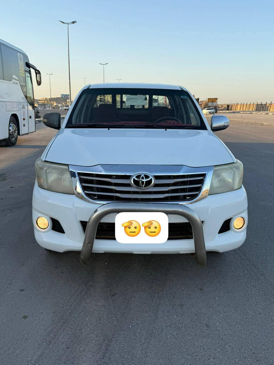 سلام عليكم سياره فلاونزه موديل 2014 اوتوماتيك رقم بصره حداديه جديده مكينه لا تنقيص ولا تبخير بيها صبغ في الحوض الورا بجهة السائق العنوان البصره ابي صخير إتصال للاستفسار
***********
