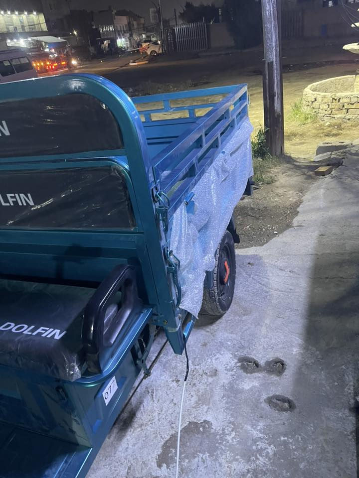 السلام عليكم ستوته شحن للبيع موديل 2026/
5بطاريات كبار/تايرات جوبلس/الحوض جبير/ 
بريكاتهه بل رجل/وياه سويجين/تحمل تقريبا وزن طن/كفاله من راسهة ل رجلهة/مستخدمه اقل من يومين أو ٣ايام/سبب البيع خلص شغلي بل محطة
السعر:1,700,070وبيهة مجال بسيط واتساب:
***********
واكرر ستوته كفاله كفاله شخط ما بيه ول بطاريات 🔋 الي كبار 32فولت
