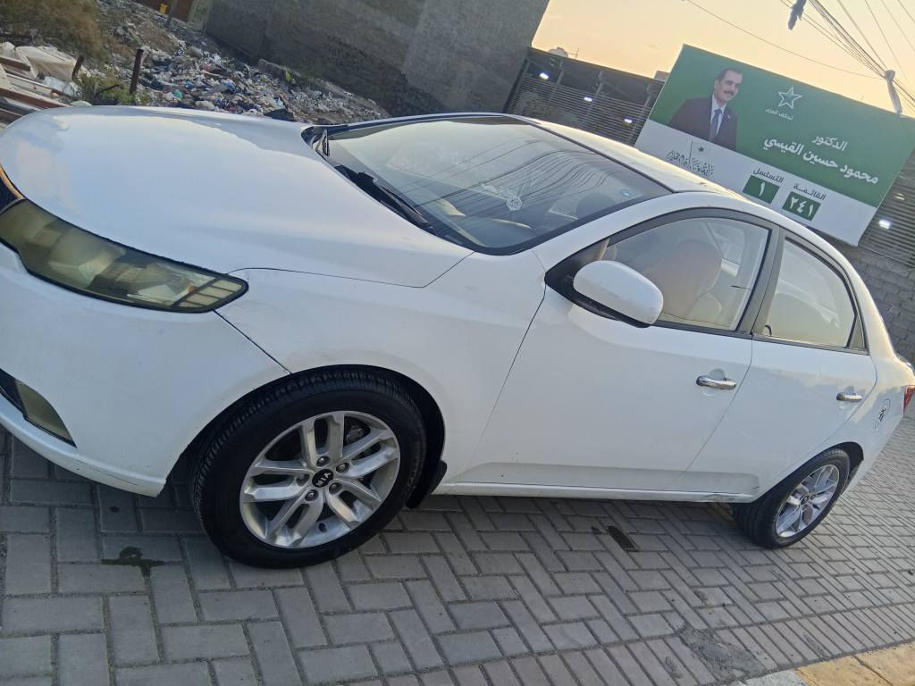 سيراتو 2009 محرك 2000 كير عادي بيها 5 قطع صبغ رقم اربيل بسمي محرك كير تخب تاير جديد مكاني بغداد الغزاليه *********** بغداد, العراق
