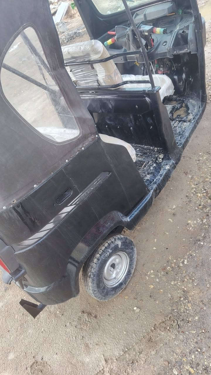 تيفيس 18 شهر10 كفاله ولا خياس ولا ضربه
مكاني قلعه سكر بنقد ابيع  وبلقصاد
***********
