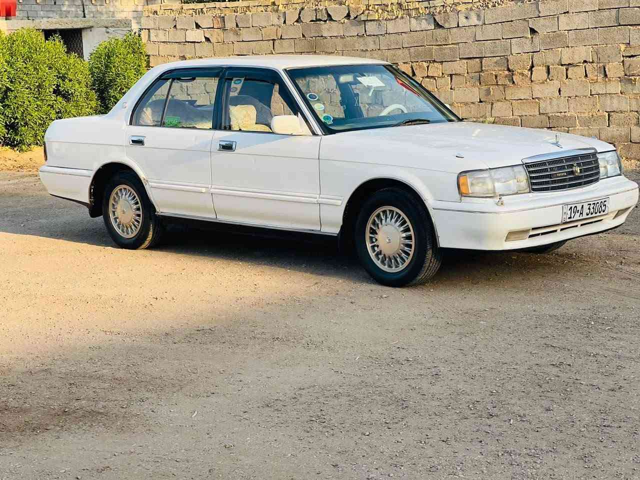 السلام عليكم أرنب طويل للبيع رقم كربلاء بسمي سنويه لحد ٣٠ السياره لاضربه ولا صبغ ولا تبديل ماعده الجاملغ الخلفي جهت العبري بيه طخه بسيطه تخم تاير تبريد حداديه كله جاهز السعر ٧٠ وبيه مجال حك الجيه مكاني واسط العزيزية للستفسار اتصل على الرقم ***********
