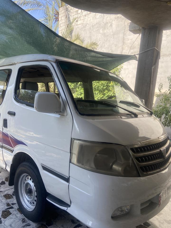 سلام عليكم فتون 2009 رقم بغداد نكليزي بسمي سياره جاهزه وخير من الله ***********
