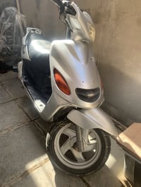 ‏دراجة للبيع جاهزة سعرها 400 وبها مجال للشرا 07816076790