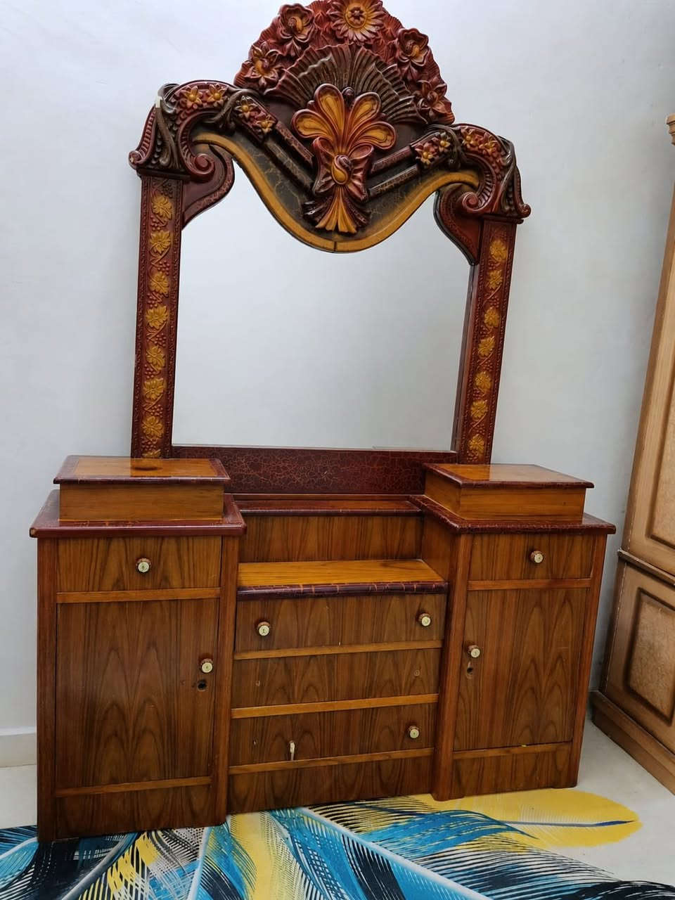 سلام عليكم
غرفة للبيع نجاره عراقيه المكان سوق الشيوخ 
السعر خاص


**إذا كنت صاحب هذا الإعلان وتريد حذفه لأي سبب، رجاءا أرسل رسالة إلى الدعم الفني**