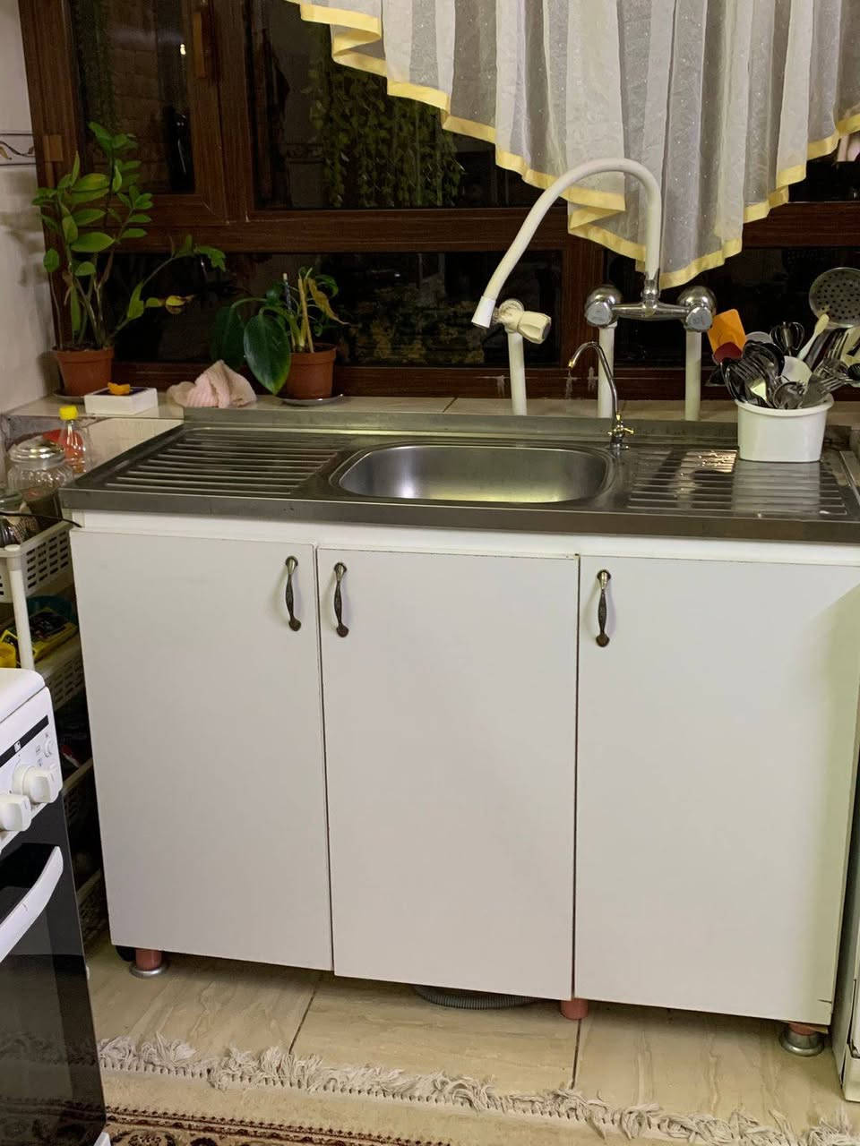 السلام عليكم غراض بيت للبيع كل وحدة مكتوب سعرها عليها للاستفسار ‏‪0770 080 2853‬‏
