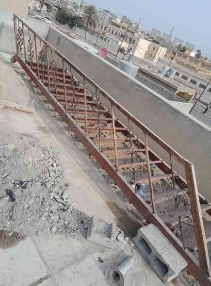 السلام عليكم درج حديد للبيع اتصال ***********
