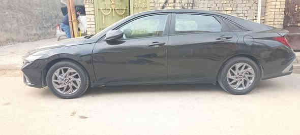 السلام عليكم هونداي النترا موديل 24 السياره بيها كلير من أمريكا  الصفحه مآل السائق السياره باسمي مكان السياره بغداد الشعب *********** السعر 145 بغداد
