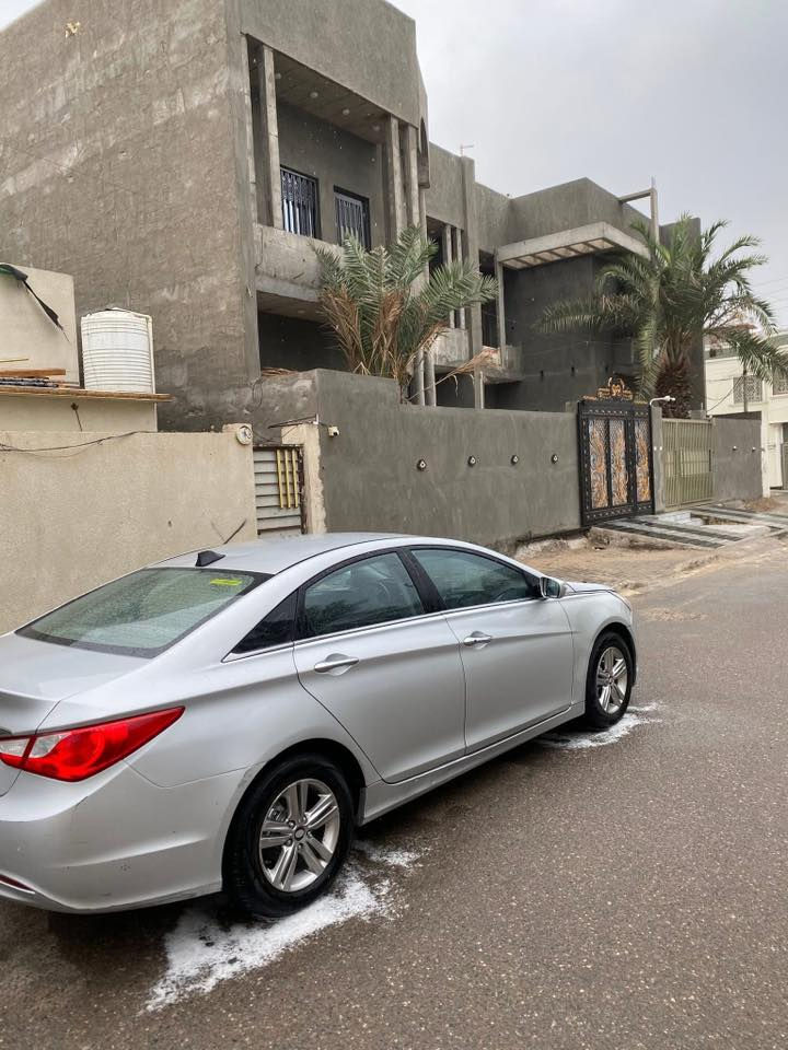 السلام عليكم
سوناتا 13

شرط طك كارتون

بانزين مكينيه 2400 دوش

ادوات ادوات 

كصة جنطه

دخول جديد زيرو ماماشيه بلعراق

متؤم بغداد طبق الاصل

* كير مكينه شرط كارتون

* كشنات جلد

* حساسات خلفيه

* مري شفط

* تحكم ستيرن

* تبريد 

تدفئه

* حداديه %100

* تخم تاير كرتون

سياره مال جناي ماناقصه برغي شرط

العنوان ذي قار

السعر 54بيه مجال بسيط

مراوس حسب القناعه

اتصال 

***********
