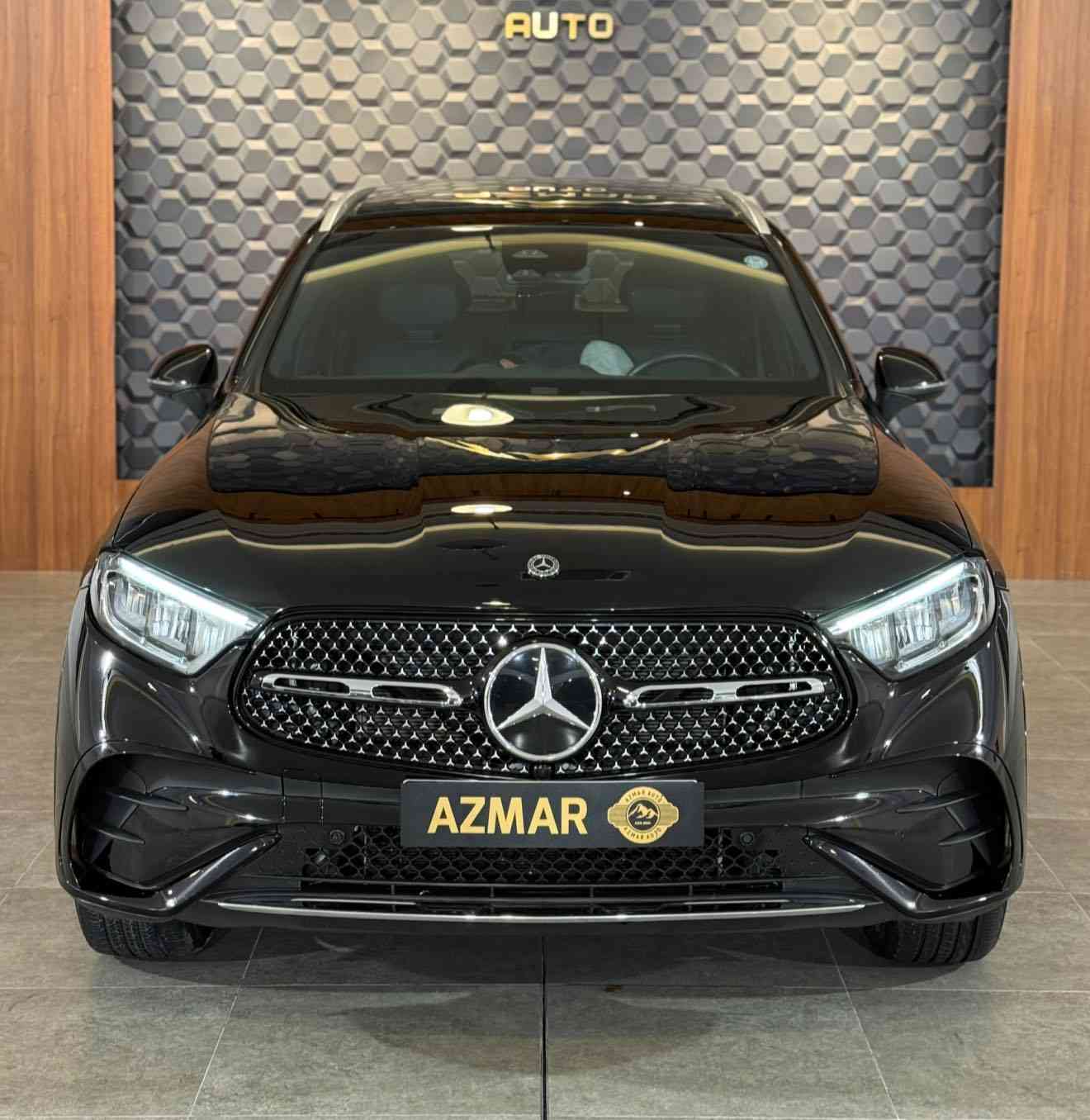 mercedes benz GLC 300 AMG
سعر كلش مناسب 🔥 365$ ورقة
موديل : 2023
ماشية : 20 الف
مواصفات السيارة فول الفول
بنوراما و كشنات جلد و تدفئة و ميموري و كهربائي و كشنات مساج و انارات داخلية متعدد الالوان و حساسات و رادارات و كيج الكتروني متغير الاشكال و انضمات قيادة سبورت و كومفورت و ايكو و كامرات ٣٦٠ درجة و قيادة ذاتية و اوتو بارك و لايتات لد و بعد هواي مواصفات متنذكر

السيارة وارد امريكي بيها قطعتين صبغ بدون ايرباك بدون دواخل بشرط 🔥
كير و محرك كلها بشرط
السيارة مرقم و جاهز تحويل او وكالة ثاني يوم
سعر: ٣٦٥$ ورقة و مجال بسيط
للاستفسار : ***********
العنوان: السليمانية المعارض الجديدة شركة ازمر اوتو معرض رقم ٣٤
