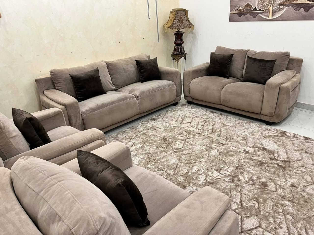 كورنر الترند الكبتونيه ❤️‍🔥
خشب سويد و لاتيه 🛻
قماش مبزر تركي مخمل 🛻
سفنج ضغط نخب اول 🛋️
...........
يضاف توصيل حسب منطقه عمان زرقا 10 دنانير 🛻🫰


**إذا كنت صاحب هذا الإعلان وتريد حذفه لأي سبب، رجاءا أرسل رسالة إلى الدعم الفني**