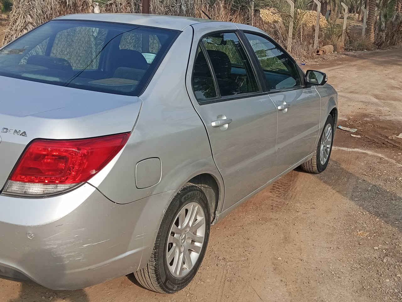 سمند دنا موديل 18 رقم مثنى كفاله عامه  مكينه وكير و حداديه جاهزة من جميع النواحي السعر65 وبيها مجال المكان نجف كوفه الرقم  ***********
