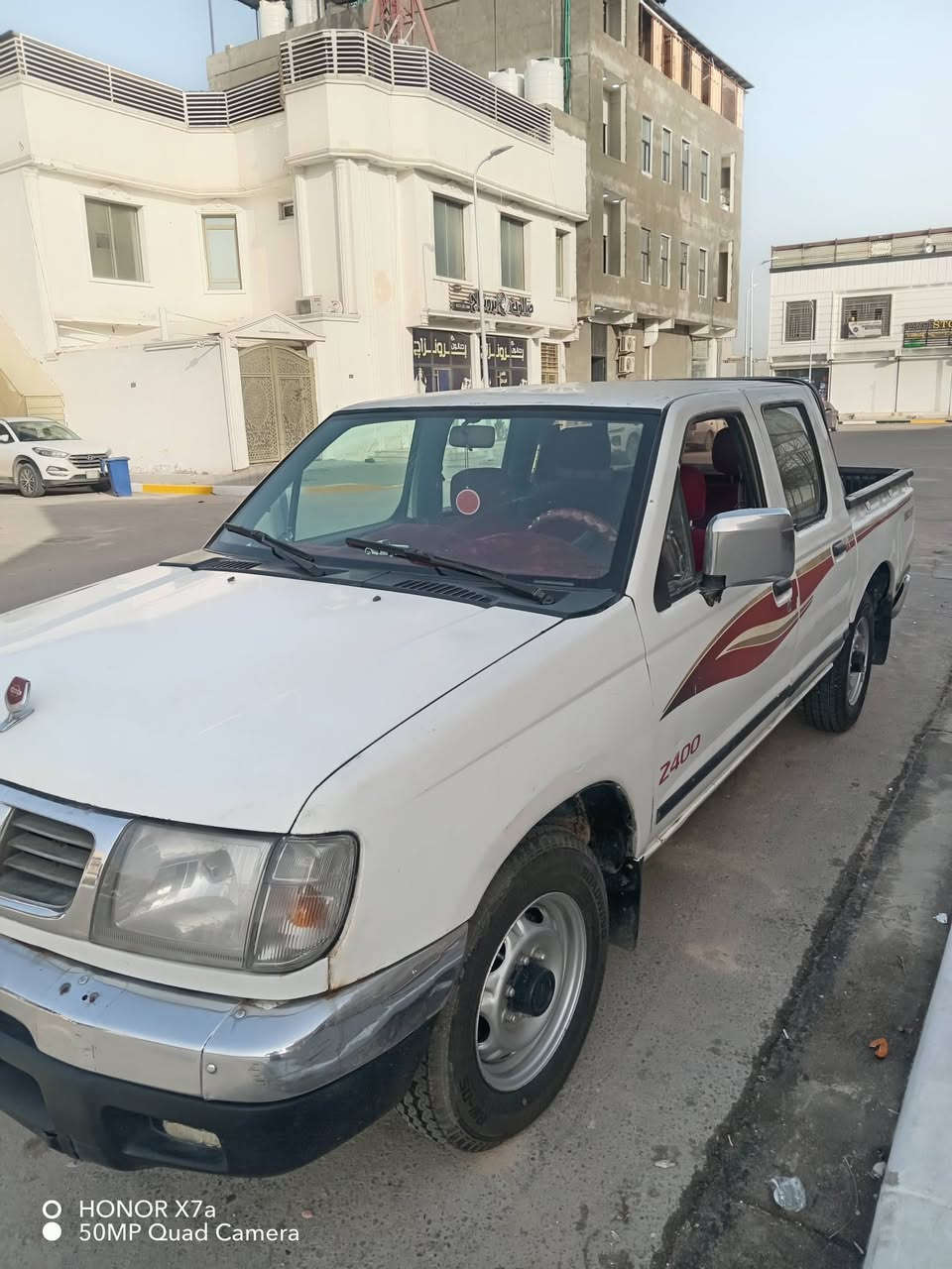 بيكب نيسان ٢٠٠٢ رقم بصره مكينه جديده وكير بيه تأخير اوتماتيك حداده جديد تخم تاير جديد سعر ٦٥ وبيهه مجال عنوان زبير ***********
