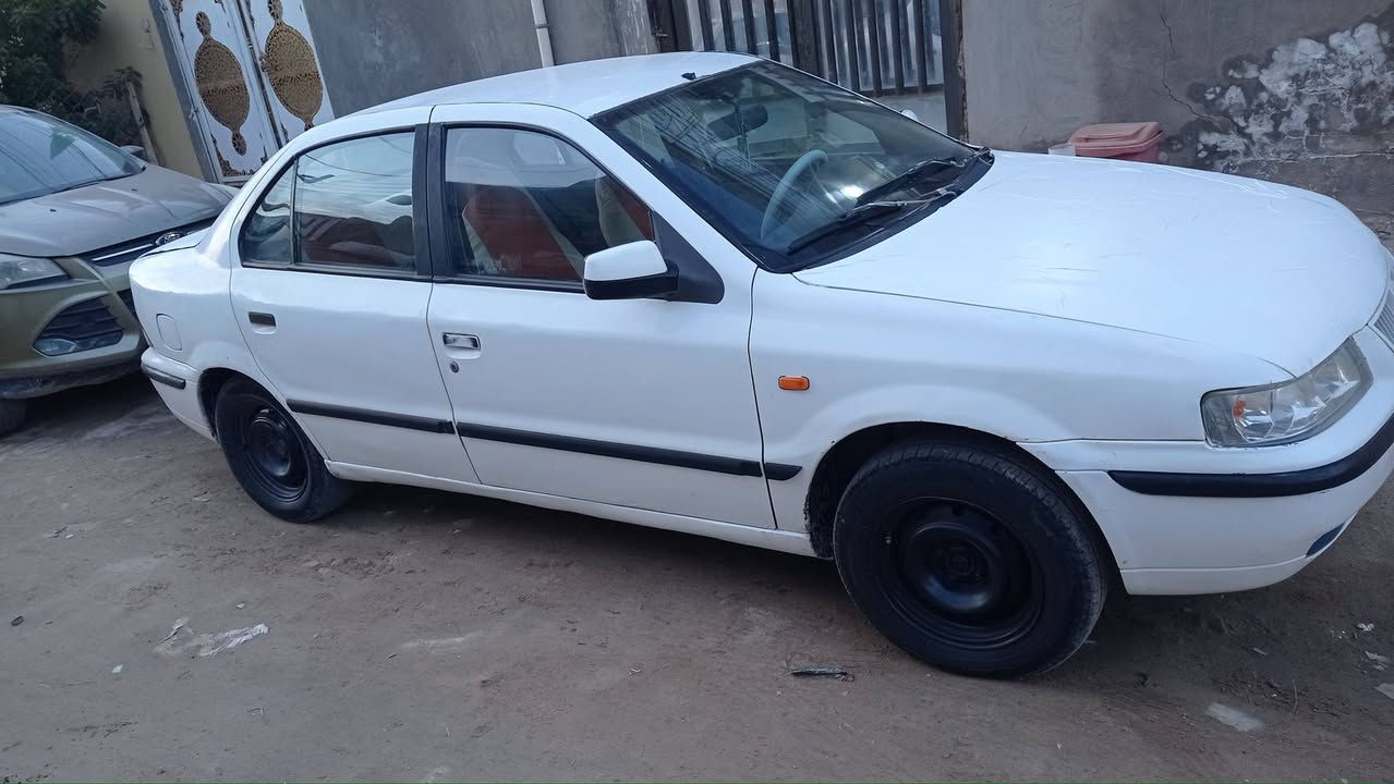 السلام عليكم سمد 2009بيها قطعه وحده سياره جاهزه رقم كربلاء سنويه 28 مكان السياره نجف قفلها 28/ ***********
