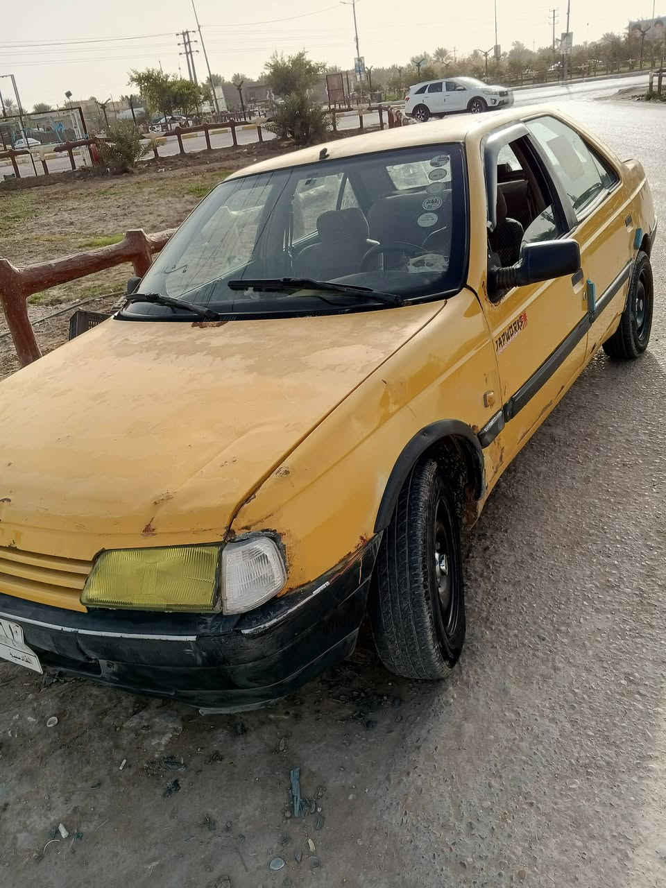 بيجو روا موديل 9 للبيع مكينه وكير يخبلن بدلادي شواصي بلاد سنويه صاقطه ب18 راعيها موجود ابيعك كوم حديد فقط تحويل الك يمي وسعرها مناسب 14ورقه وبيها مجال لشراي رجائن المو شراي لا يدخل ويضل يسولف تجي فلوسك عندك وحلالي عندي عجبك اهلا وسهلا ماعجبك عل عيني وراسي سياره حلوه وتخبل عوزها فقط تسويها بريك مابيها ويل خلفي تعبان فقط الاتصال ‏‪***********‬‏
