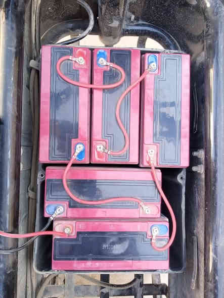 #دراجه شحن للبيع 
🛑 خمس بطاريات يقرن 10 
🛑 العنوان الرمادي 
🛑ثلاث سرعات
🛑 جهاز انذار من السرقه
🛑السعر...450 الف
🛑هاتف...***********
