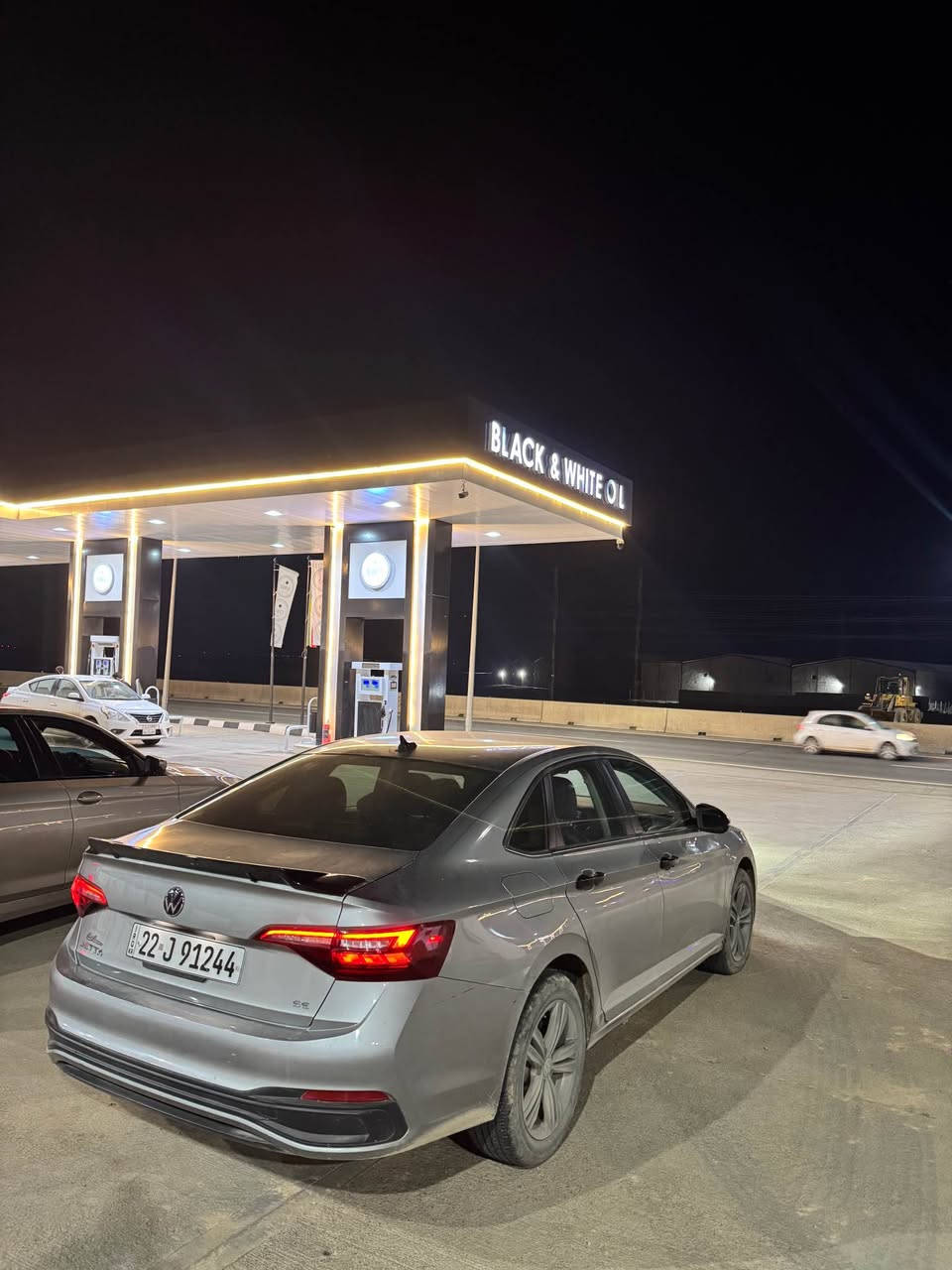 جيتا 2022 فول مواصفات بس بدون بانوراما 
رادار شاشه الكتروني كشنات هيتر 
بيها 3 قطع صبخ 
صقف pdr عل بارد 
ارباك دشبول سليم 
ماشي 61mi 
گير محرك بشرط رقم سنوي جديد تحويل بشرط غرامه 500 الف نزل من سعر 
سعر 128$ 
مكاني دهوك 
رقم موبايل *********** زاخو, دهوك
