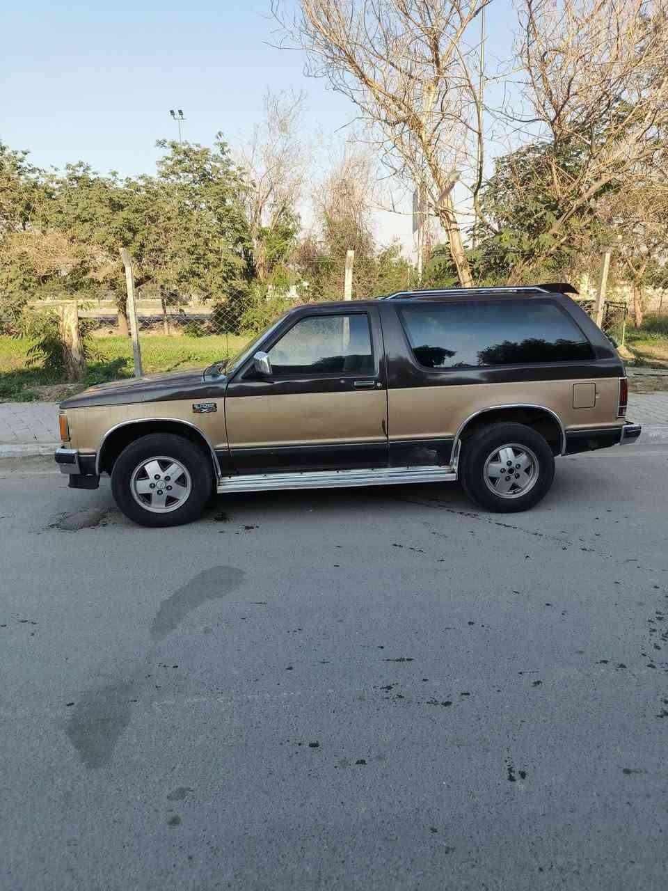 السلام عليكم
شوفر تاهو بلايزر S10 موديل 86 جاهزة من كل شي للاستفسار

*********** يوجد واتساب
