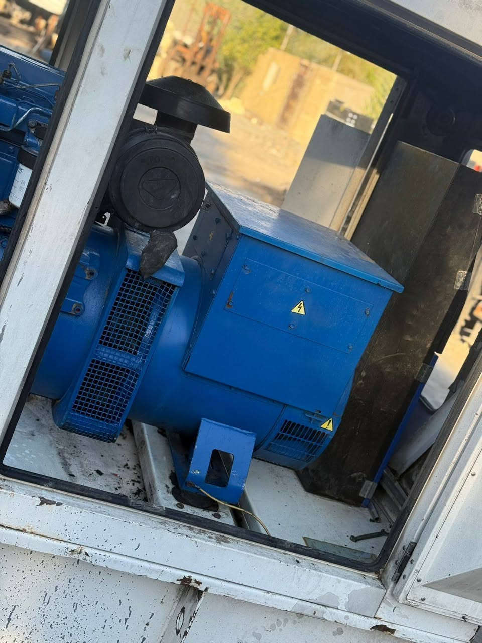 بيركز كاتم نكليزي 110كيفي اف جي وصلن بلاديه لا بخار ولا تنقيص شرط شغل مكاني بغداد رقمي ***********
