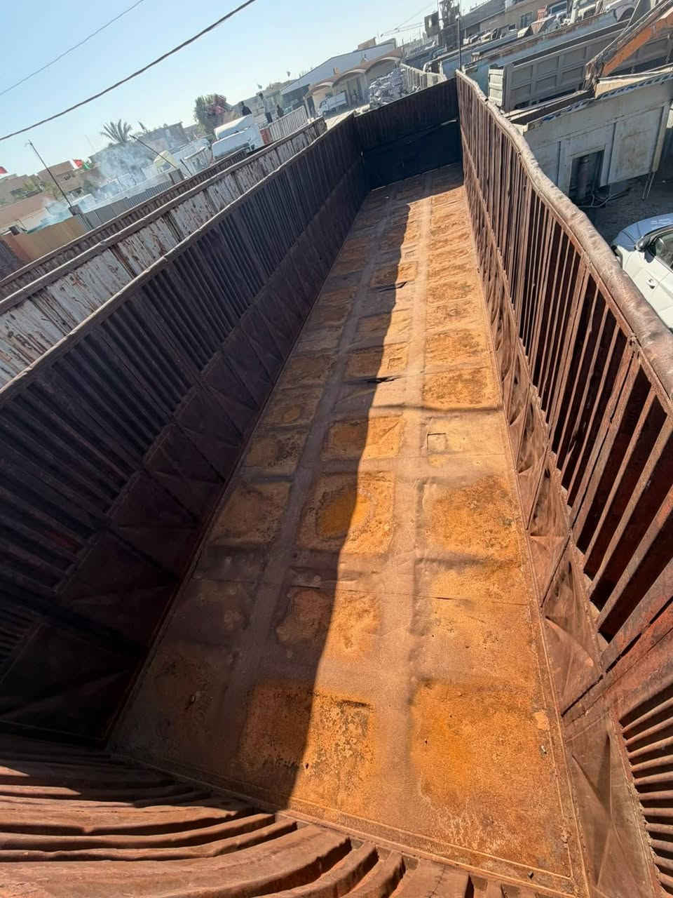 سكانيا راس تريله مجموعه باجر 19 كربلاء مكينه 8 صفر 8 عربانه حداديه عمل الموصل شاصي 16 طوله 12/5 مكينه جديده لا صرف ولا بخار شرط
الستفسار  ***********
