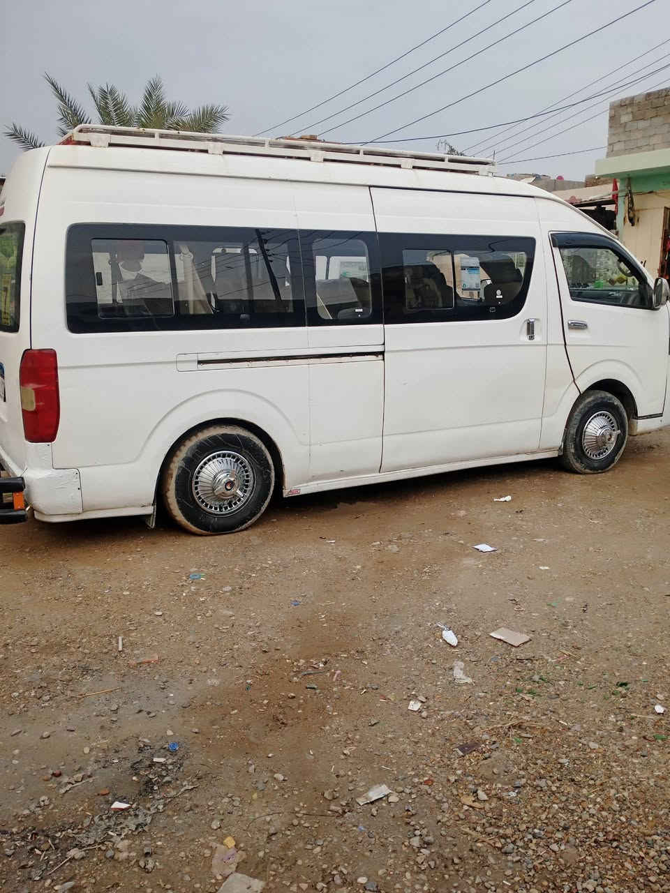 السلام عليكم هايكر البيع موديل 14سياره بسمي تحويل ثاني يوم صدر مامي و خلفي جديد قبل 15يوم شديده سياره بيها صبغ من كنر وجوه  سياره كل ضربه مابيها سياره حلوه كاعده كير ومكينه وكسل مكفولات سعر 105بيها مجال شي قليل مكان سياره بعقوبة  ***********
