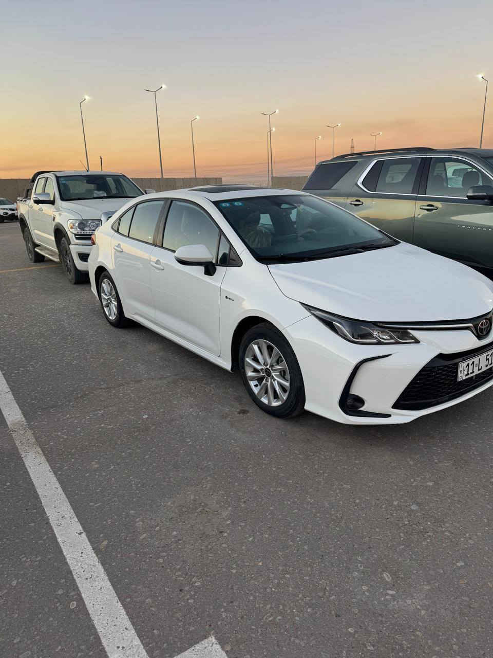 كورله 2024 باسمي حره تحويل ثاني يوم شرط
كفاله عامه 
تنته 
رادار 
تحديد مسار 
قياده ذاتيه 
توقف ذاتي 
كشنات جلد 
مكينه هايبرد تويوتا ياباني. 
ماناقصه اي شي السياره 
دوشمة كشنات كامله دوسات حوضيه تلبيس مالته اصليات. 
سعر 159$
***********
