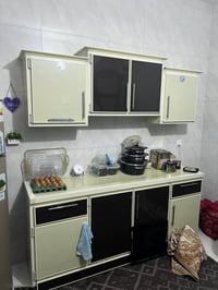 غراض منزلية مستخدمة قليل عندي مواعين بطانيات كلة جديد عندي سكلات3 قفاص...