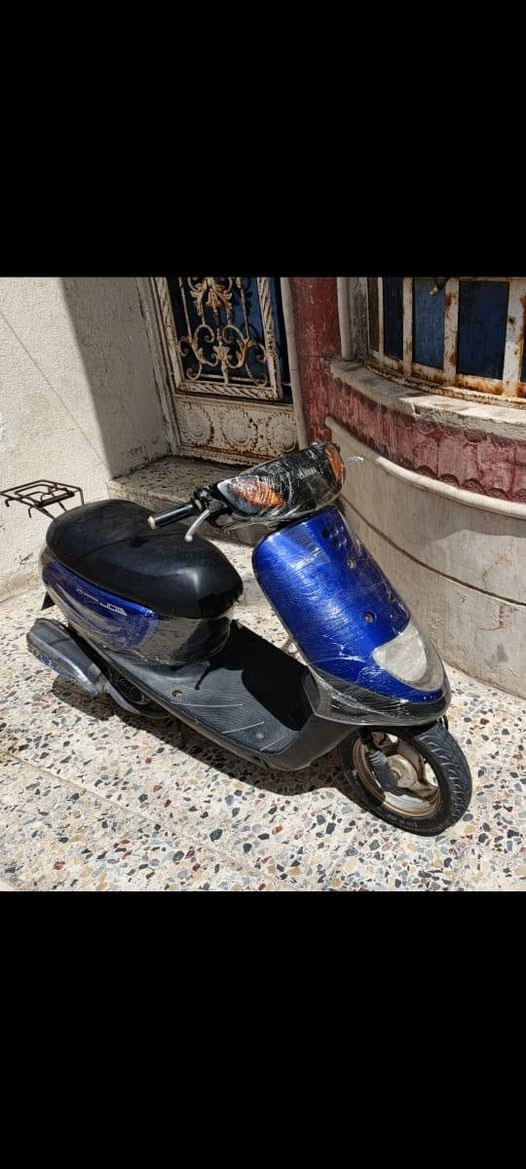 دراجه للبيع كهرباياته كامله سعر 150 بيه مجال عنوان ابوخصيب راسل عله هاذ رقم *********** لو ما زنجر
