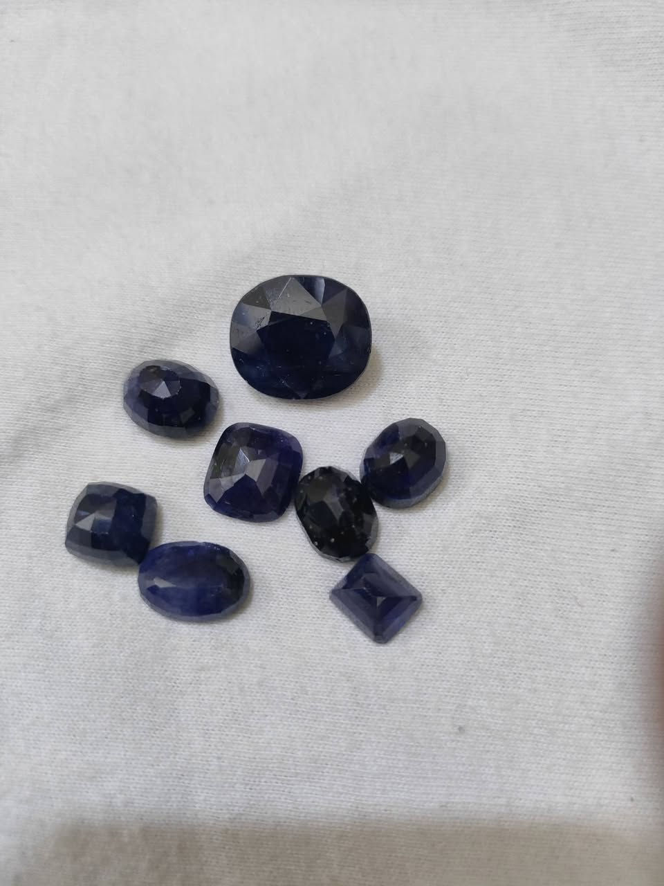 احجار للبيع لشراي واتساب
***********
