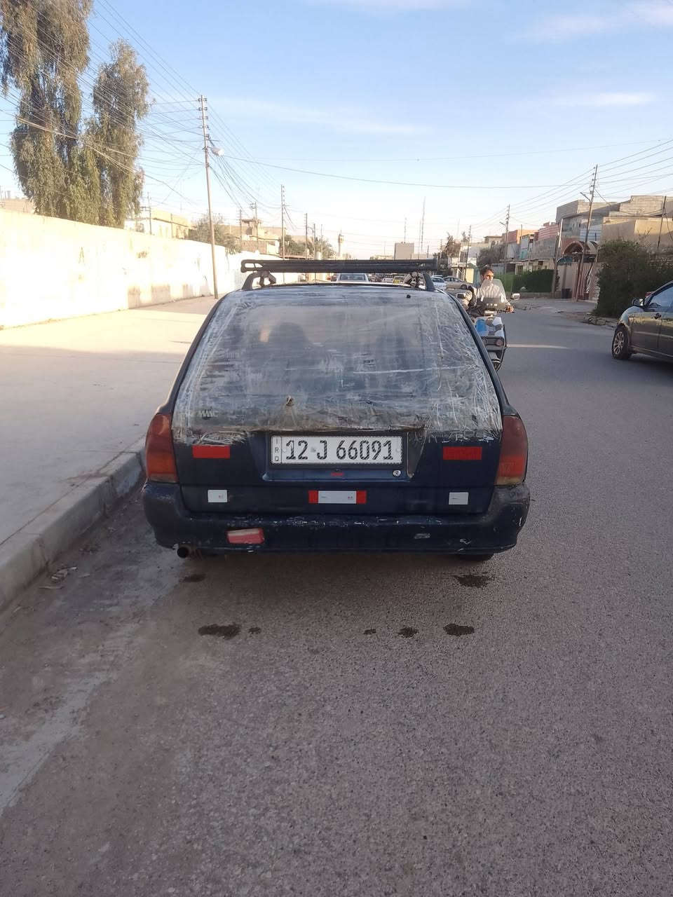 السلام عليكم
مستبوشي لانسر 
موديل 93
كير توماتيك اصلي 
محرك نضيف 
كير نضيف 
داخلها حيل نضيف 
كوبون بانزين بيها
سنويه 30 

السعر  27 وبيها مجال بسيط 
للتواصل ***********
