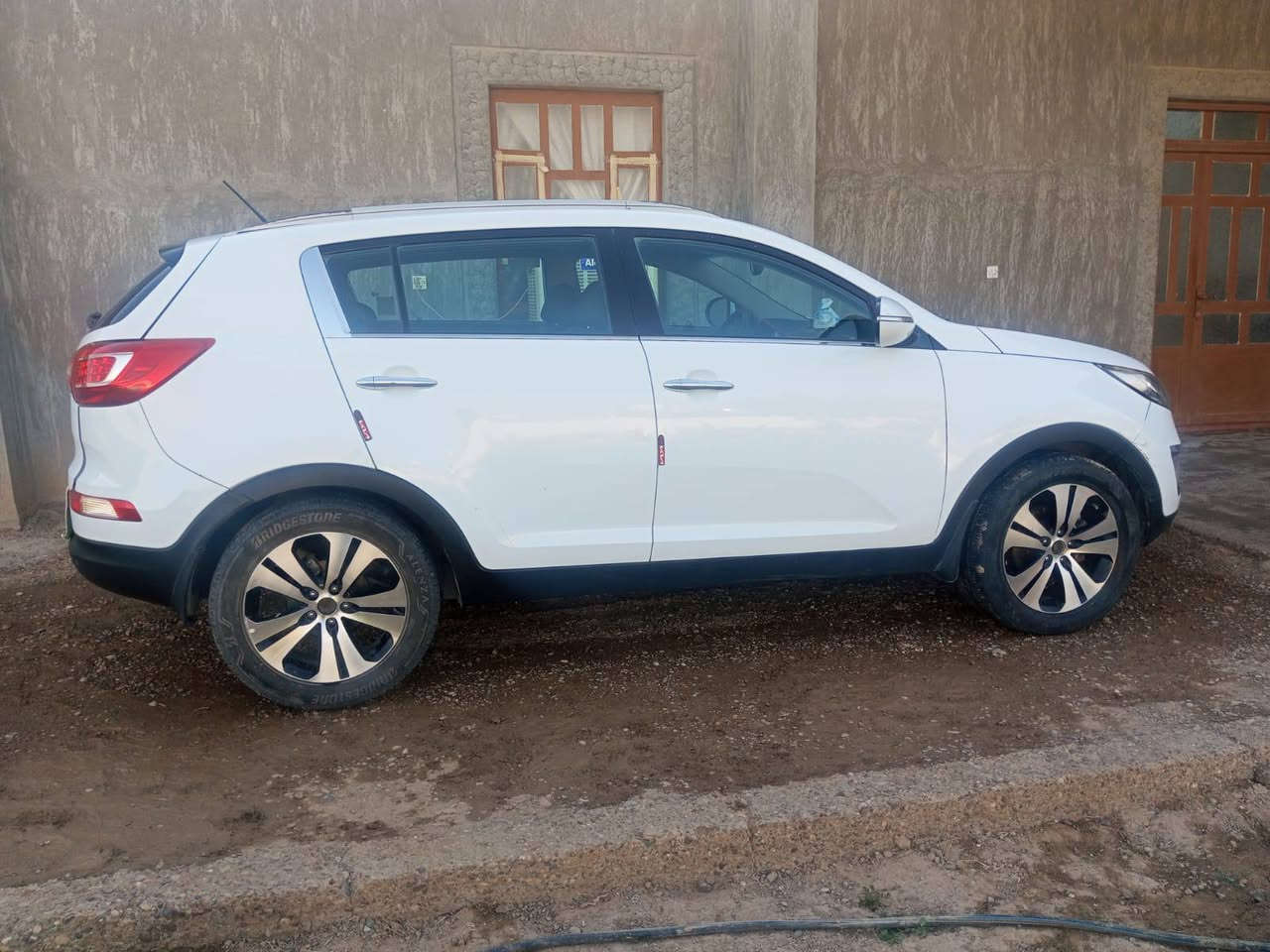كيا سبورتج بغداد موديل ٢٠١٤ خليجي نص فول بغداد التاجي سعر ١٥٥ وبيه مجال الاتصال هذا رقم ***********
