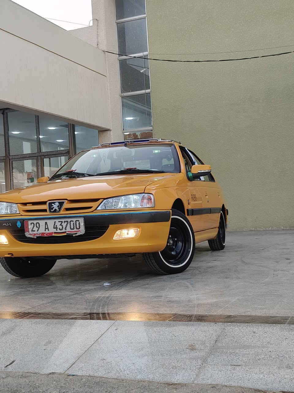 سلام عليكم بيجو باص 2018
كفاله عامه كلشي جديد التبريد عوزهه غاز والباقي كفاله خير من الله السياره كبل للشارع السياره بسمي تحويل مباشر
معروضه 62 بيهه مجال بسيط مكاني الكوت 
***********
