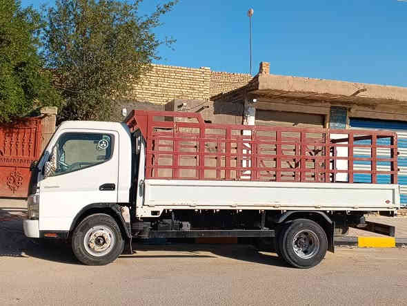 السلام عليكم للبيع كنتر للبيع موديل ٢٠١٥ مكفوله كفاله عامه ماعدا البدي بي خياس بسيط سنويه   مامنتهيه بسمي مداور الهاتف ***********
