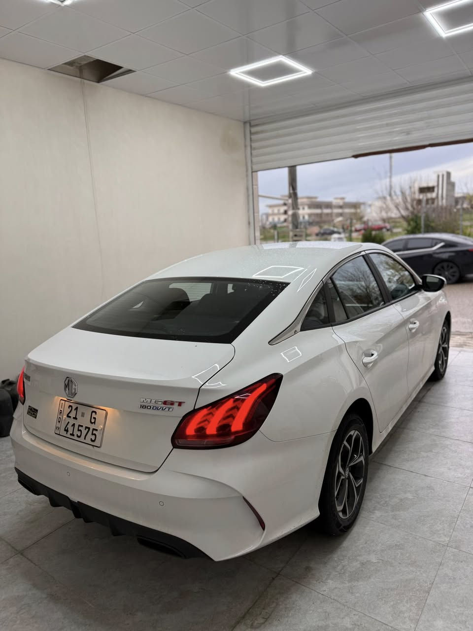 MG GT 2025
گێڕ عادی دەعاعمی بۆ دەعامی بە شەرت 
هیچ هیچی نیە سەیارەکە وەک سفر وایە
٢٦ هەزار ڕۆشتووە
***********
***********
