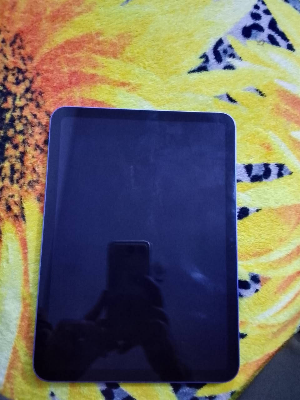 سلام عليكم  ايباد 10  جيل العاشر  جهاز أخو جديد نموضج A اذكره 64. إصدار 26.3 جهاز ضمان يومين تخذه تفحصه جيكه اي خلل. بل جهاز ترجعه  350 الف  رقمي *********** بدون وتساب
