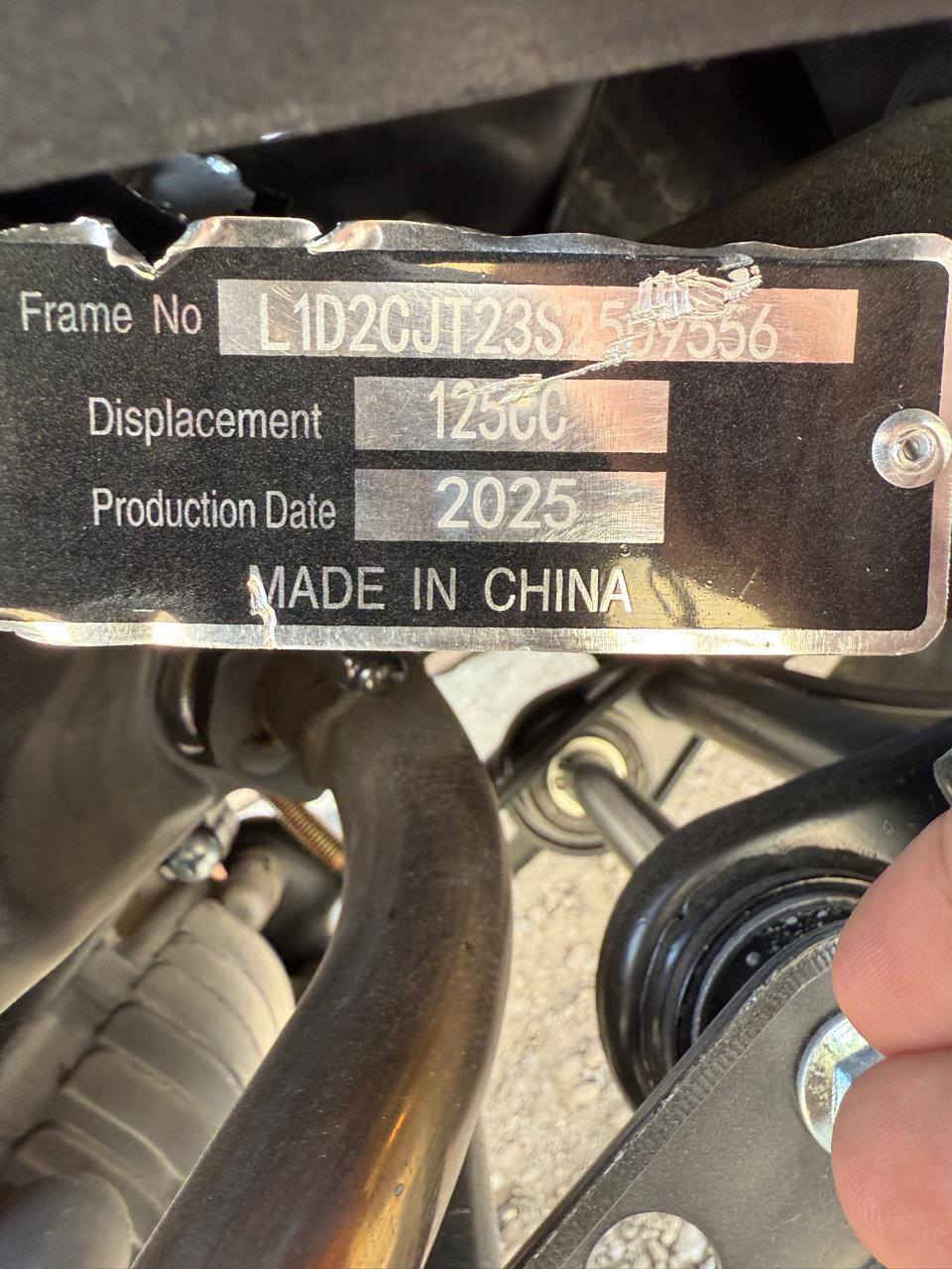 السلام عليكم دراجه للبيع نوع ماكس الدراجه جديده استعمال فقط شهرين فقط ع وضع الشركه سبب البيع ماعندي فراغه الها اوراق موجوده موديل ٢٠٢٥ بل جيس السعر ٧٢٥ وبيها مجال حك الجيه مستعجل ع بيع ***********/.    /.  ***********.
